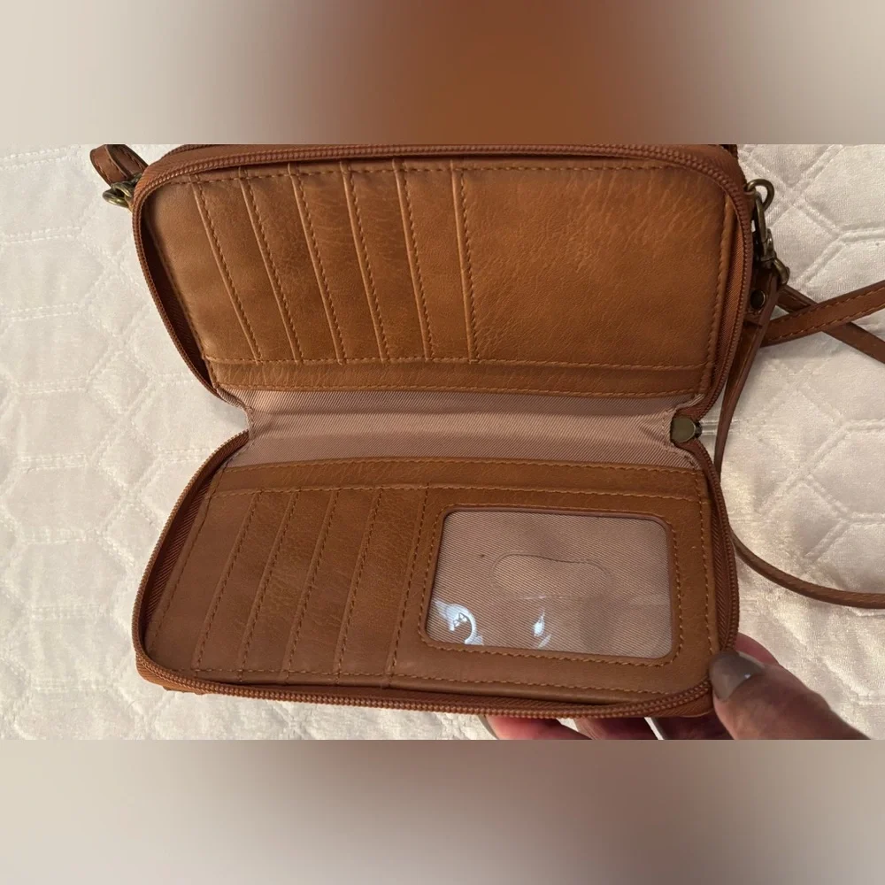 The Sak Brown Leather Crossbody Bag - Picture 6 of 7